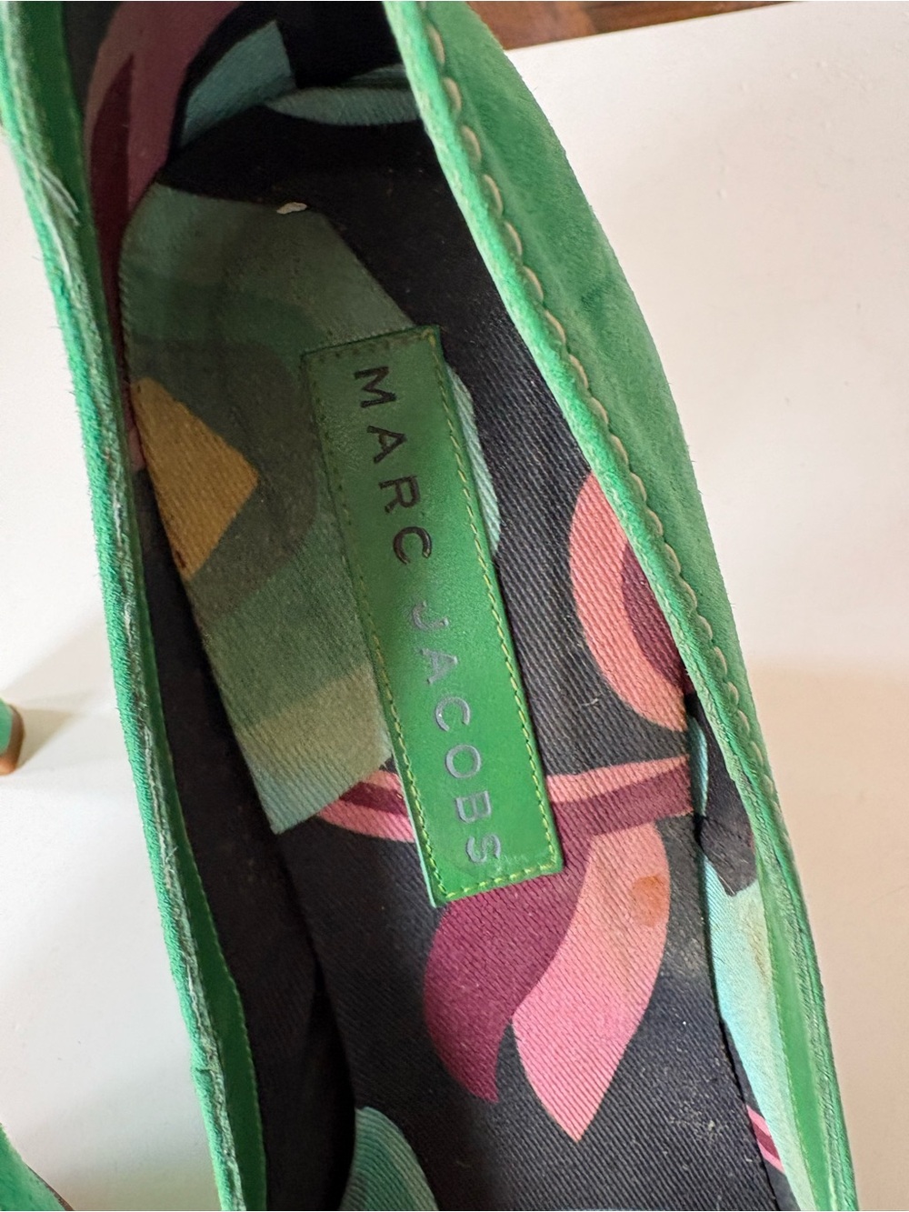 Marc‎ Jacobs || Vintage Suede Tassel Pumps Heels Round Toe Kelly Green 39.5 - Picture 4 of 11